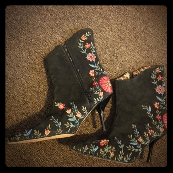 Beverly Feldman Shoes - Vintage Rare Beverly Feldman Booties